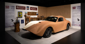 Copertina di Testadoro Essenziale, la berlinetta sportiva rinasce al Museo dell’Auto di Torino