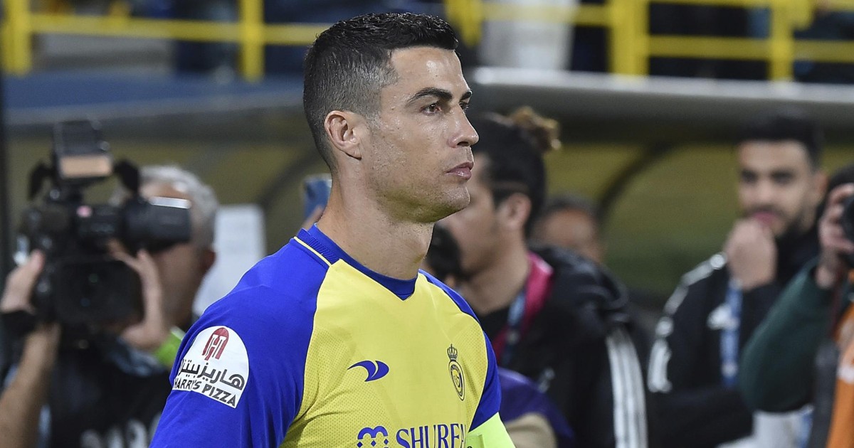 Cristiano Ronaldo assiste a un erroraccio di un compagno: la reazione del portoghese