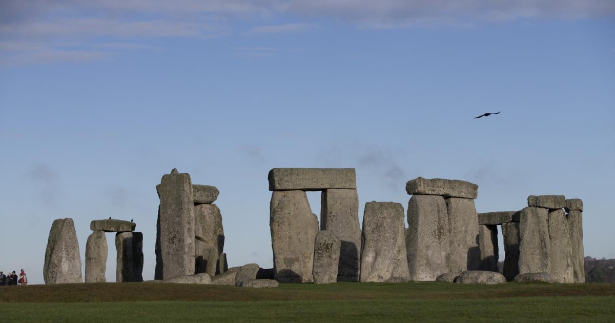 Stonehenge, lo studio: “Non era un calendario solare”. Questa l’ipotesi degli archeoastronomi