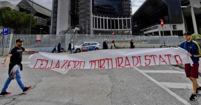 “Abusi nella Cella zero”. Assolti i dodici agenti