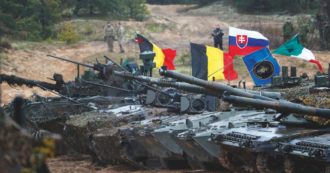 Copertina di Lobbisti, cannoni e appalti: Bruxelles “invasa” dai colletti bianchi