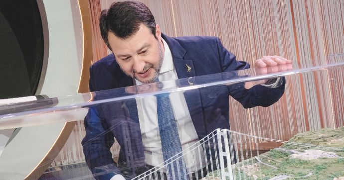 Copertina di Dai ponti alle dighe: Salvini fa il Terminator delle lontre