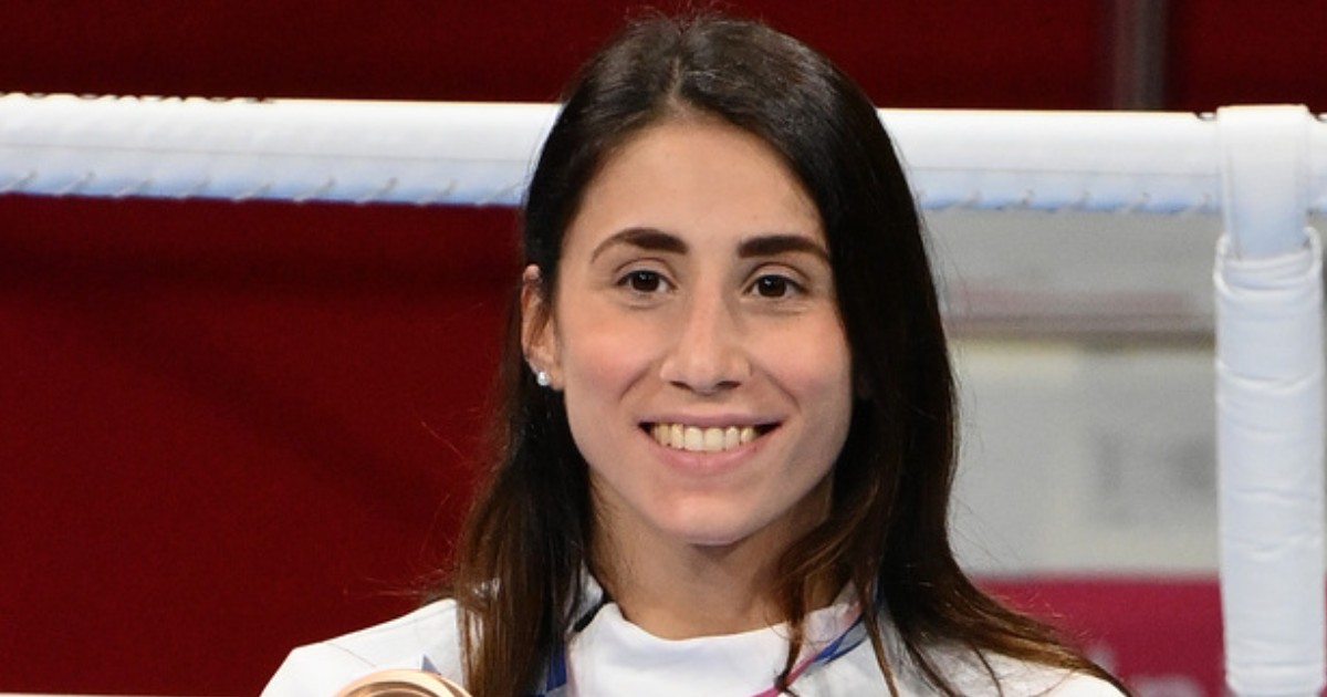 Women's Boxing World Championships, Irma Testa wins the gold medal in ...