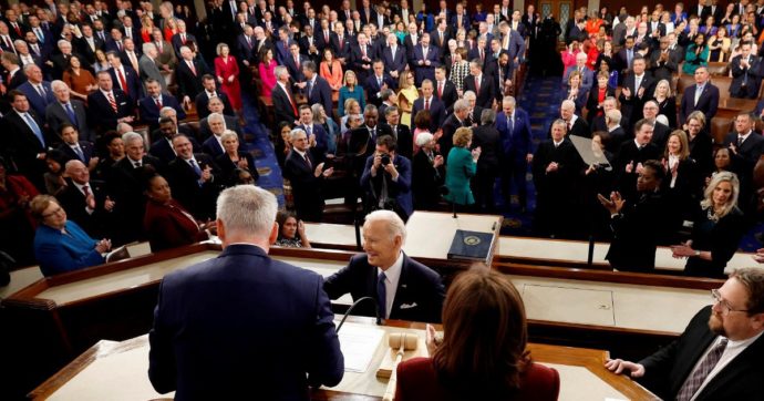 Usa riscoprono i giudici dell’Aja solo quando accusano i “nemici”