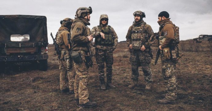 “Banditi, millantatori e spie” a Kiev nella legione straniera