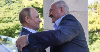Copertina di Lukashenko ritorna a Mosca: andrà da Putin per affrontare “questioni non risolte con la Russia”