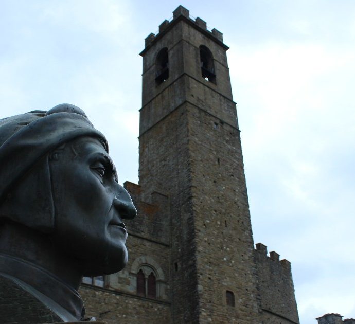 ‘Dante, l’esilio di un poeta’ ci fa scoprire l’Italia. Un’idea geniale per un turismo culturale alternativo