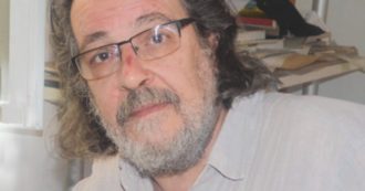 Copertina di Riccardo Mannelli: “Erano tutti ‘Charlie’, oggi sono ipocriti e tifosi che ignorano la satira”