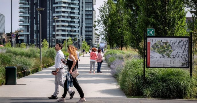 Niente aree per piantare 276 mila alberi: la Milano di Sala perde 12 milioni del Pnrr