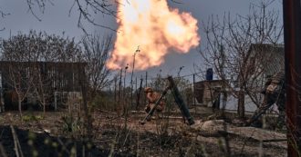 Ucraina, la diretta – Zelensky a Zaporizhzhia: “Nessuna sicurezza nucleare senza il ritiro dei russi”. Putin invia bombe tattiche a Minsk