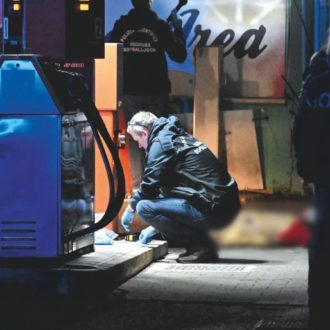 Copertina di Alfonso Sabella: “Omicidi a Roma, istituzioni latitanti, finché non morirà un passante”