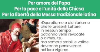 Copertina di Vaticano, manifesti contro Papa Francesco e la sua scelta di proibire la messa in latino