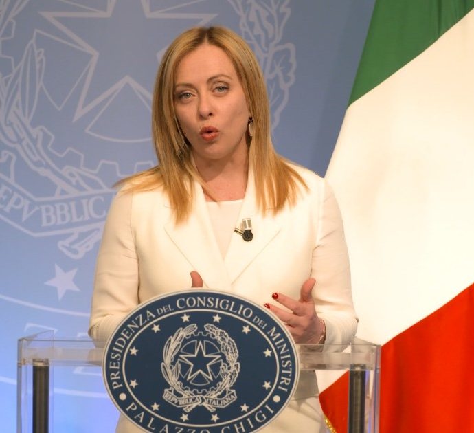 Governo, Meloni: “Non mancheranno ostacoli ma non abbiamo paura, lavoreremo h24 e 7 giorni su 7 per rivoluzionare questa nazione”