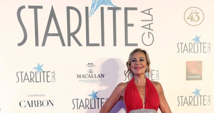 Utero in affitto, il caso dell’ex attrice e del figlio a 68 anni riaccende la polemica