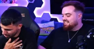 Aguero si tocca il petto, attimi di paura durante la diretta: “Credo sia una mini-aritmia” – Video