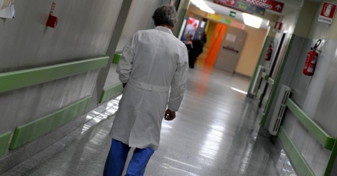 “Sanità pubblica? I servizi sono già razionati, il sistema non è più universale. Metà delle visite in ambulatorio è a pagamento dai privati”