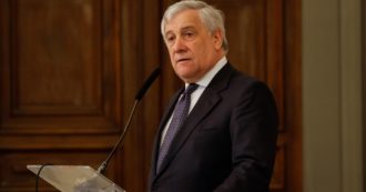 Copertina di Maternità surrogata, non si ferma l’escalation verbale del governo. Per Tajani “la donna non è un forno da cui sfornare patate arrosto”