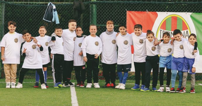 Luigi e l’idea del torneo benefico per dare “Un calcio a Gomorra”, la raccolta fondi della Fondazione Fatto Quotidiano