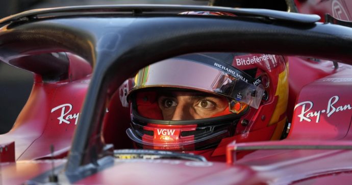 Ferrari, Sainz su tutte le furie per la penalità al Gran Premio di Australia: “Ci hanno derubato”