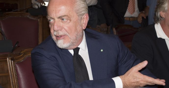 Rudi Garcia per ora resta, ma solo perché De Laurentiis ha raccolto rifiuti: la foga del patron crea il paradosso napoletano