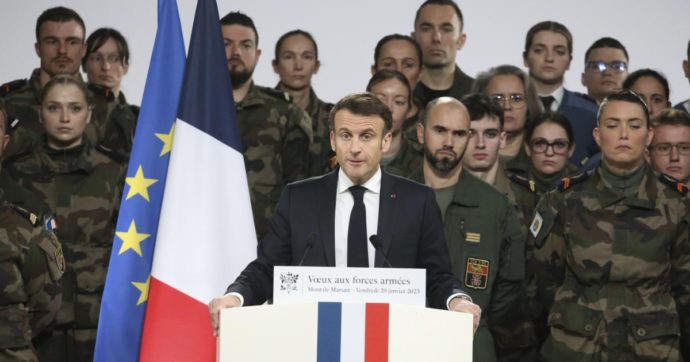 La Francia aumenta a 70 anni il limite di età per diventare riservista dell’esercito