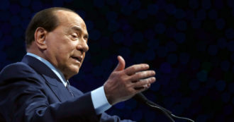 Copertina di Berlusconi verso le dimissioni dal San Raffaele: mercoledì il bollettino, poi forse il ritorno a casa