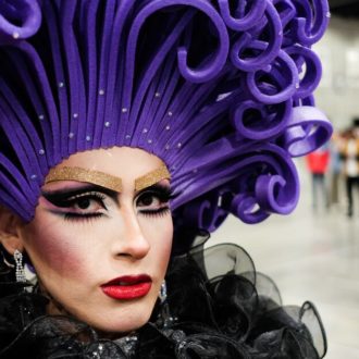 Copertina di Armi sì, boa di struzzo no: l’ultima crociata americana