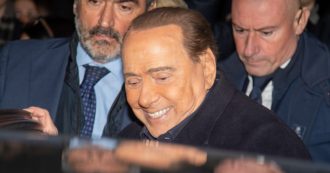 Copertina di Leucemia mielomonocitica cronica: cos’è la forma rara che ha colpito Silvio Berlusconi