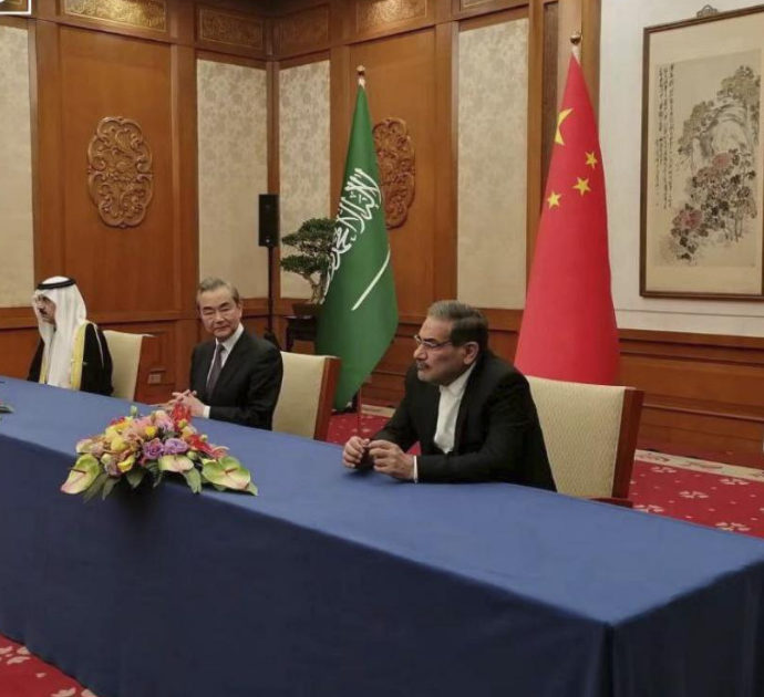 Delegazioni di Iran e Arabia in Cina per discutere la ripresa dei rapporti. Il capo della Cia Burns vola a Riyad