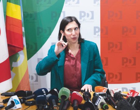 Ai vertici del Pd i neo-iscritti Fuori “vecchi” e trasformisti