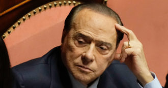 Copertina di Il post di Taffo su Silvio Berlusconi scatena hater e polemiche, Salvini: “Tarati mentali”. La replica dell’agenzia funebre: “Hanno preso tutti un abbaglio”