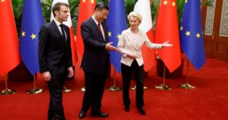 Copertina di Macron, von der Leyen e i tre giorni di incontri con Xi Jinping in Cina: se la guerra è un inutile fastidio nella partita degli accordi commerciali