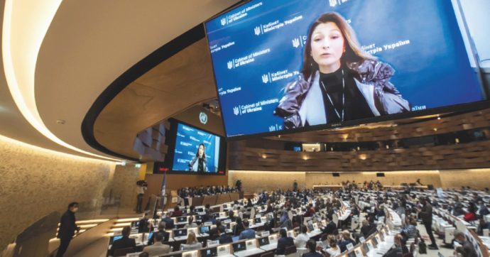 Kiev attende la Cina, sonda l’India  e non guarda più soltanto alla Nato