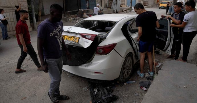 Tel Aviv, oggi in Italia la salma di Parini. Gli israeliani uccidono un 15enne a Gerico