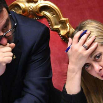 Copertina di Il governo “balneare” affonda il Def: il Fatto di domani 28 aprile