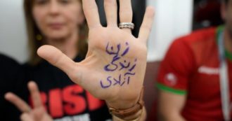 Copertina di Penso a Narges, arrestata, e Sedigheh, impiccata. E alla nostra memoria corta sull’Iran