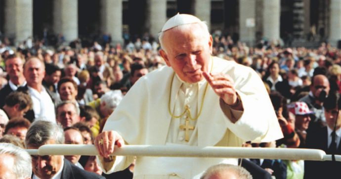 Emanuela Orlandi, il fratello Pietro: “Wojtyla usciva la sera, e non   per benedire le case”