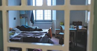 Copertina di Libertà vigilata, la Consulta frena sui benefici ai mafiosi