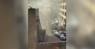 Copertina di New York, crolla un garage a Manhattan: un morto e quattro feriti. Usati anche cani robot per i soccorsi
