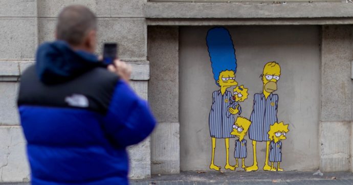 Deturpato il murales “Simpson a Auschwitz”