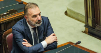 Copertina di Denatalità, Bitonci (Lega) vuole detassare le famiglie con figli: una proposta campata per aria