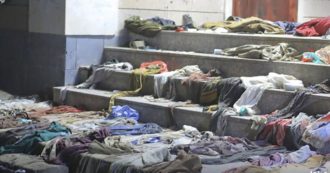 Copertina di Yemen, distribuiscono denaro ai poveri per beneficenza: oltre 80 morti nella calca. Centinaia i feriti