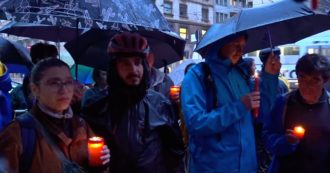 Copertina di Ciclista morta a Milano, sit-in di protesta: “Da Sala continuo attendismo. Servono i dispositivi sui camion, perché aspettare ancora?”