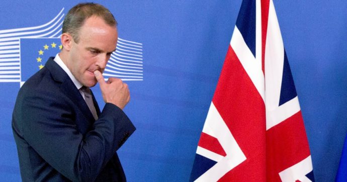Raab e i suoi fratelli: il cimitero dei ministri inglesi dimissionari