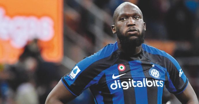 Copertina di Cori razzisti: Lukaku rimane squalificato