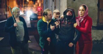 Copertina di Terrorismo, risate e razzismo: “follia” da gran commedia