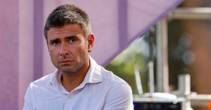 Inizia il tour  di Di Battista: “Ma non voglio candidarmi”