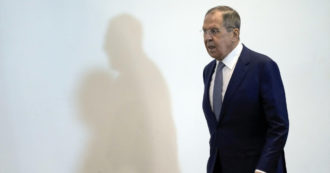 Copertina di Il ministro russo Lavrov a New York per presiedere il consiglio Onu. Polemiche per i visti negati ai giornalisti al seguito