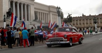 Copertina di Cuba ammaina pure la festa  del 1° Maggio: “Niente benzina”