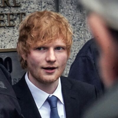 Copertina di Ed Sheeran è stato condannato al pagamento di una multa: non ha assicurato la sua Aston Martin del 1966. Il cantautore si è difeso: “Un equivoco amministrativo”